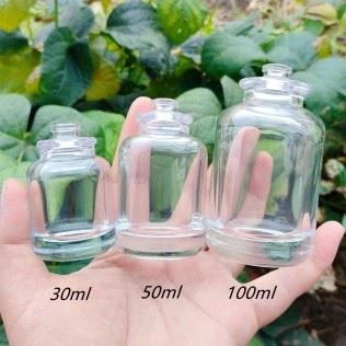 30ml Cylindrical Bayonet Round Shoulder Perfume Bottle With Table